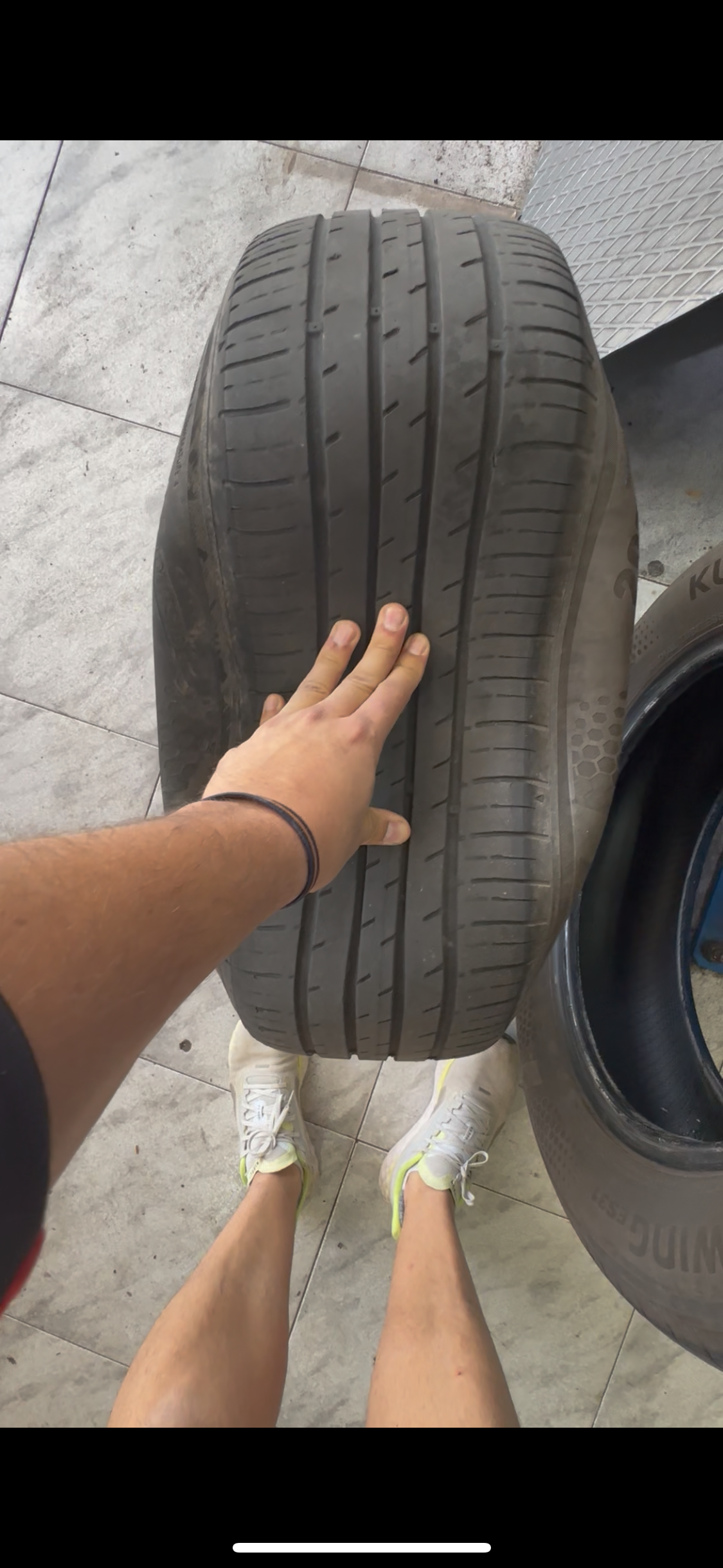 Kumho Ecowing ES31