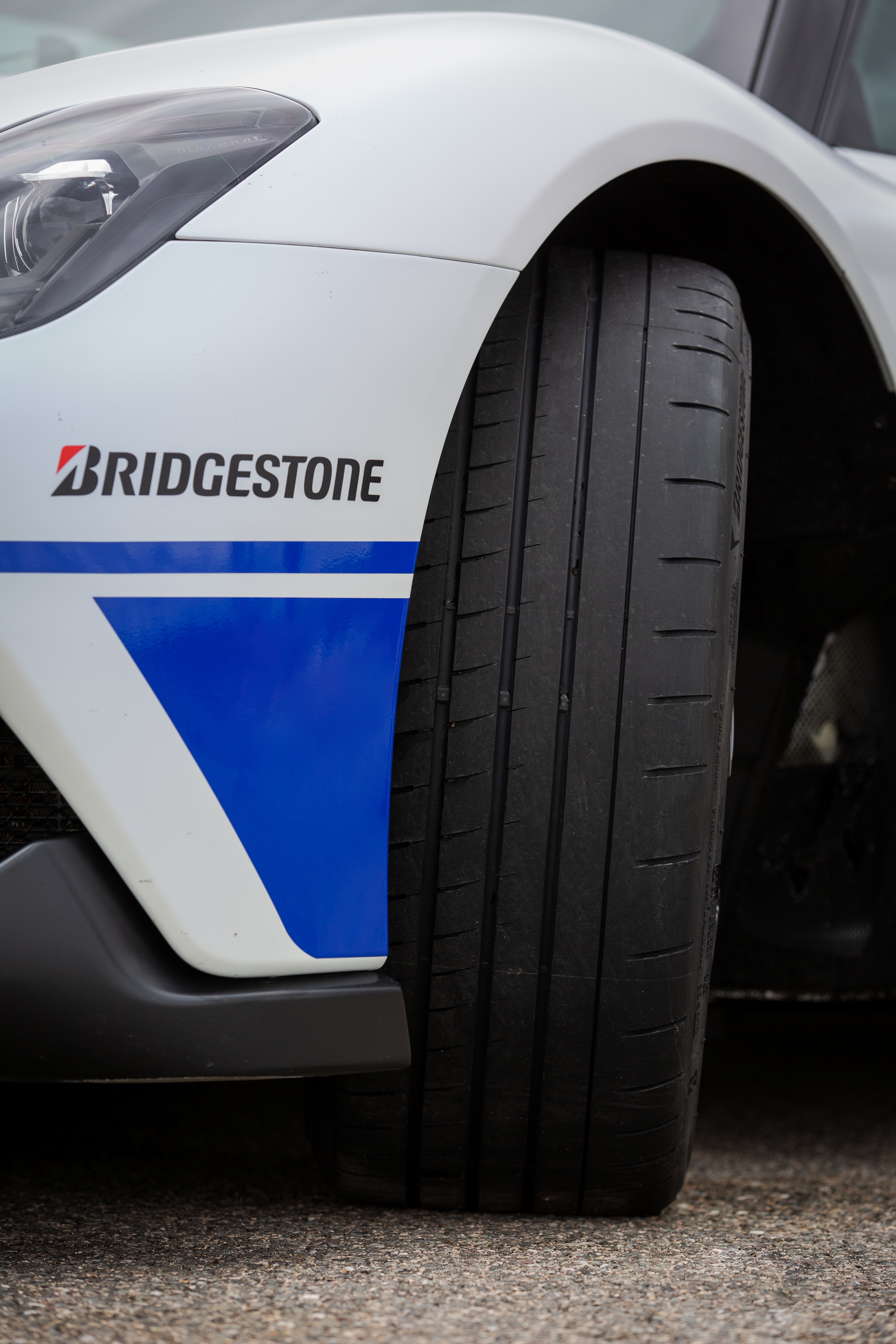 Bridgestone Potenza Race